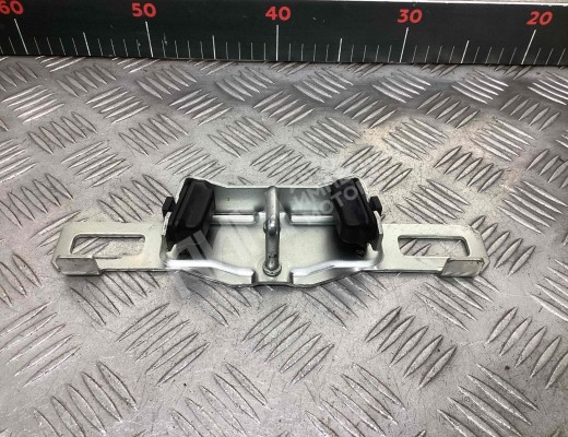 Ответная часть замка багажника Geely Tugella (HPBA4) 2022-2024 рестайлинг  Geely Tugella Tugella (HPBA4) 2022-2024 рестайлинг