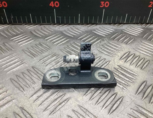 Петля двери передней правой Geely Tugella (HPBA4) 2022-2024 рестайлинг  Geely Tugella Tugella (HPBA4) 2022-2024 рестайлинг