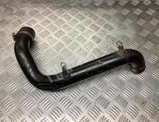 Труба интеркулера Audi A6 C5 (4B) 2001-2004 рестайлинг  Audi A6 A6 C5 (4B) 2001-2004 рестайлинг