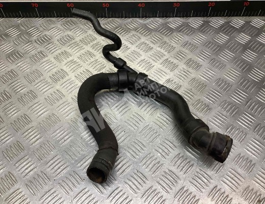Патрубок радиатора Audi A6 C5 (4B) 2001-2004 рестайлинг  Audi A6 A6 C5 (4B) 2001-2004 рестайлинг