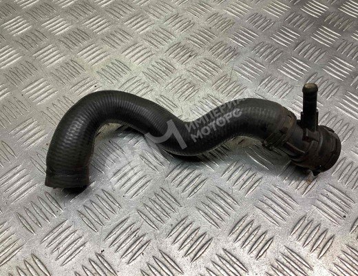 Патрубок радиатора Audi A6 C5 (4B) 2001-2004 рестайлинг  Audi A6 A6 C5 (4B) 2001-2004 рестайлинг