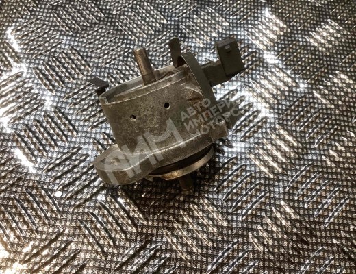 Распределитель зажигания (трамблёр) Volkswagen Golf III (1H) 1991-1997  Volkswagen Golf Golf III (1H) 1991-1997