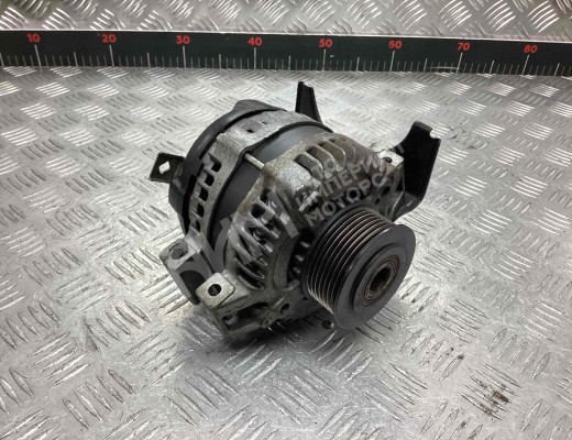 Генератор Honda CR-V II (RD8, RD9) 2004-2006 рестайлинг  Honda CR-V CR-V II (RD8, RD9) 2004-2006 рестайлинг