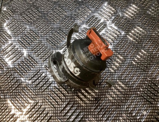 Распределитель зажигания (трамблёр) Volkswagen Golf III (1H) 1991-1997  Volkswagen Golf Golf III (1H) 1991-1997