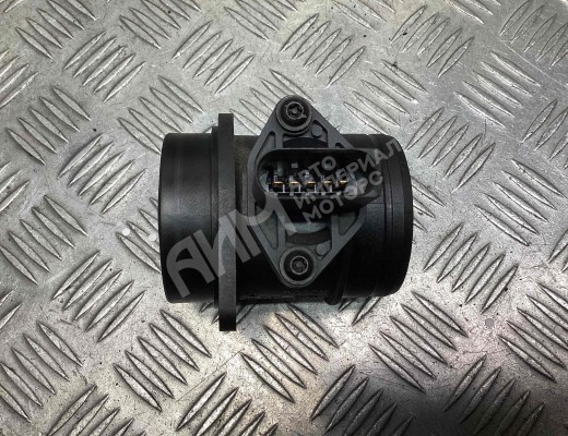 Расходомер воздуха Volkswagen Golf IV (1J) 1997-2004  Volkswagen Golf Golf IV (1J) 1997-2004