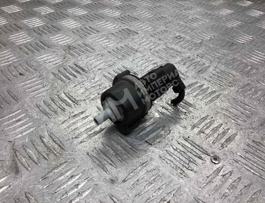 Клапан вентиляции картерных газов Volkswagen Golf V (1K) 2004-2009  Volkswagen Golf Golf V (1K) 2004-2009