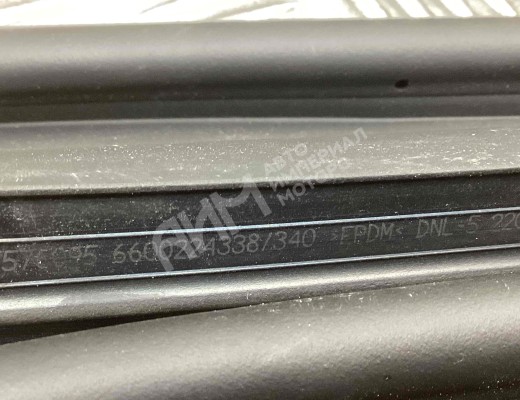 Уплотнитель двери передней левой Geely Tugella (HPBA4) 2022-2024 рестайлинг  Geely Tugella Tugella (HPBA4) 2022-2024 рестайлинг