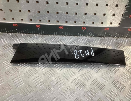 Накладка двери задней правой Geely Tugella (HPBA4) 2022-2024 рестайлинг  Geely Tugella Tugella (HPBA4) 2022-2024 рестайлинг