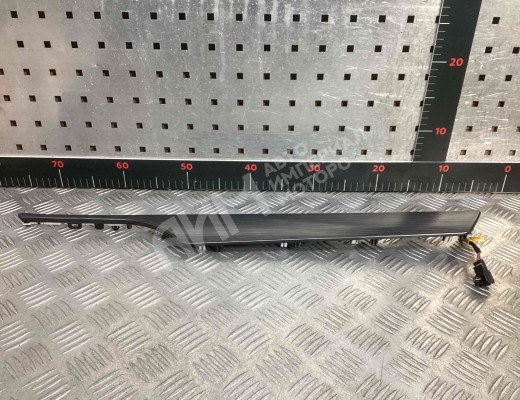 Накладка двери задней правой Geely Tugella (HPBA4) 2022-2024 рестайлинг  Geely Tugella Tugella (HPBA4) 2022-2024 рестайлинг