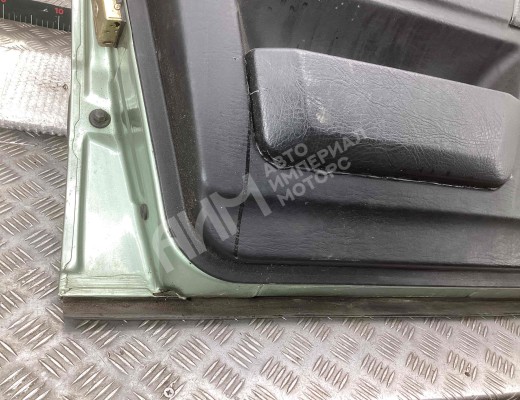Дверь передняя левая Audi 100 C3 1982-1991  Audi 100 100 C3 1982-1991