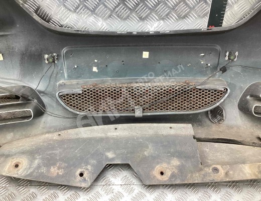 Бампер передний Chrysler Voyager IV (RG) 2001-2008  Chrysler Voyager Voyager IV (RG) 2001-2008
