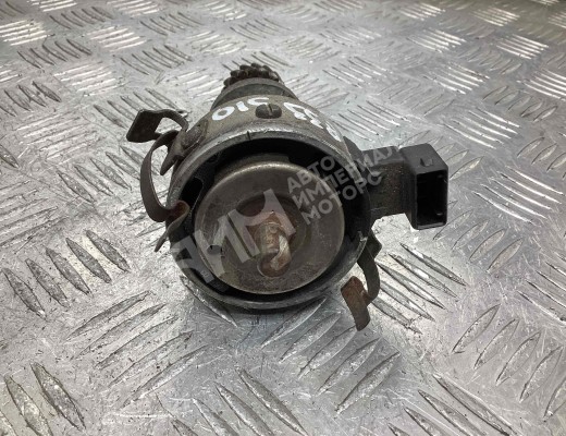 Распределитель зажигания (трамблёр) Volkswagen Passat B3 1988-1993  Volkswagen Passat Passat B3 1988-1993