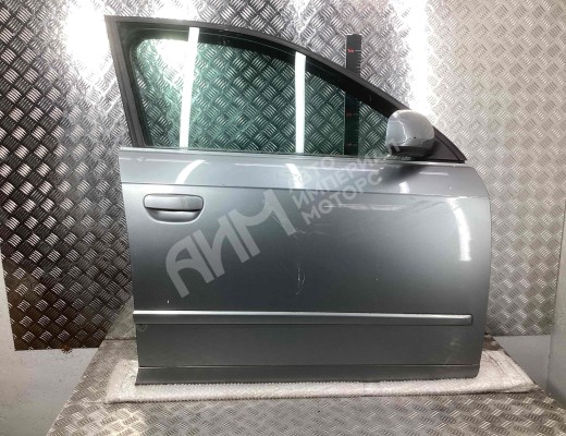Дверь передняя правая  Audi A4 A4 B7 (8EC, 8ED) 2004-2008