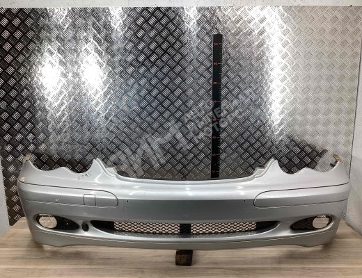 Бампер передний Mercedes C (W203) 2000-2004  Mercedes C C (W203) 2000-2004