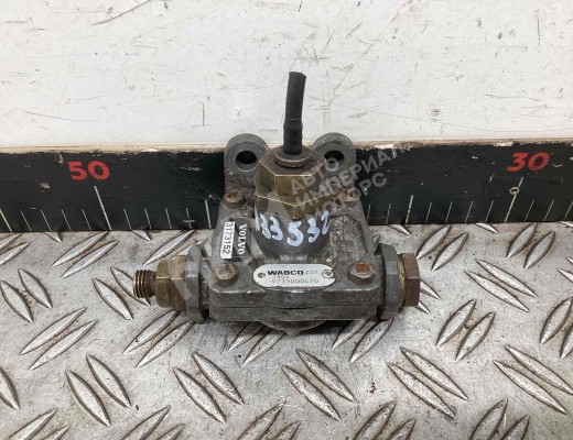 Клапан ускорительный Volvo FH I 1993-2001  Volvo FH FH I 1993-2001