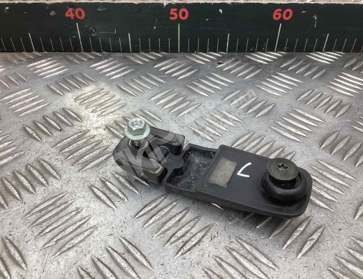 Петля заднего стекла Honda CR-V II (RD8, RD9) 2004-2006 рестайлинг  Honda CR-V CR-V II (RD8, RD9) 2004-2006 рестайлинг