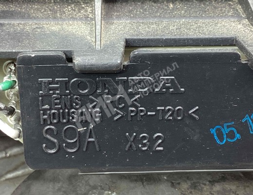 Стоп-сигнал Honda CR-V II (RD8, RD9) 2004-2006 рестайлинг  Honda CR-V CR-V II (RD8, RD9) 2004-2006 рестайлинг