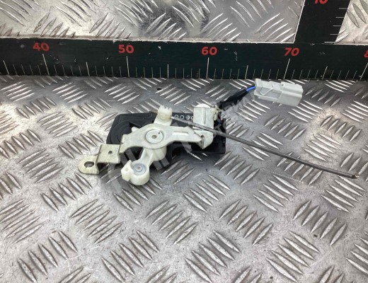 Активатор замка багажника Honda CR-V II (RD8, RD9) 2004-2006 рестайлинг  Honda CR-V CR-V II (RD8, RD9) 2004-2006 рестайлинг