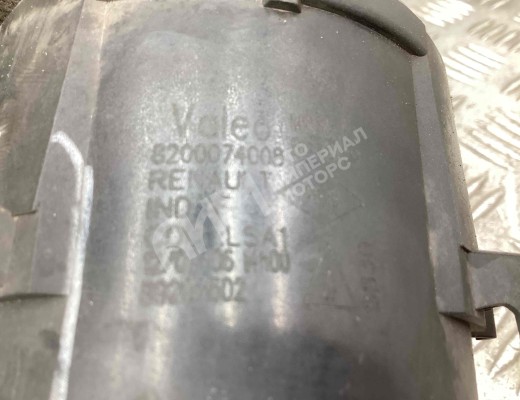 Фара противотуманная левая Renault Laguna II (X74) 2005-2007 рестайлинг  Renault Laguna Laguna II (X74) 2005-2007 рестайлинг
