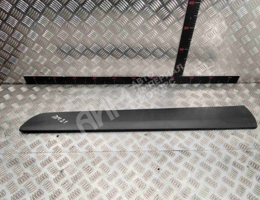 Молдинг двери передней правой Fiat Scudo II (270) 2007-2016  Fiat Scudo Scudo II (270) 2007-2016