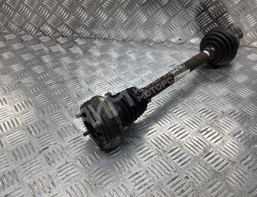 Полуось передняя левая (приводной вал, ШРУС) Volkswagen Golf IV (1J) 1997-2004  Volkswagen Golf Golf IV (1J) 1997-2004