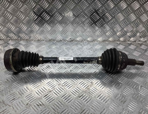 Полуось передняя левая (приводной вал, ШРУС) Volkswagen Golf IV (1J) 1997-2004  Volkswagen Golf Golf IV (1J) 1997-2004