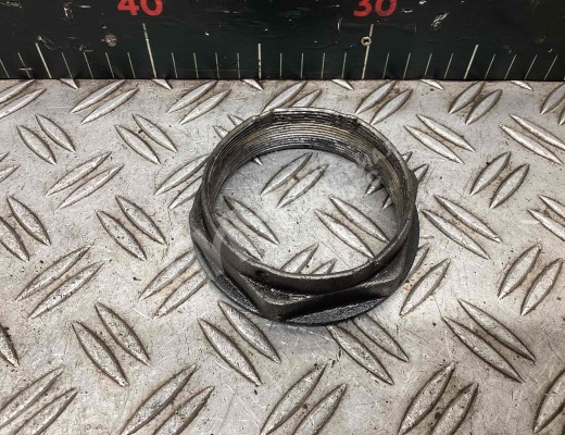 Гайка ступицы Renault Kerax 1997-2013  Renault Kerax Kerax 1997-2013