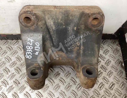 Кронштейн крепления заднего моста Renault Kerax 1997-2013  Renault Kerax Kerax 1997-2013