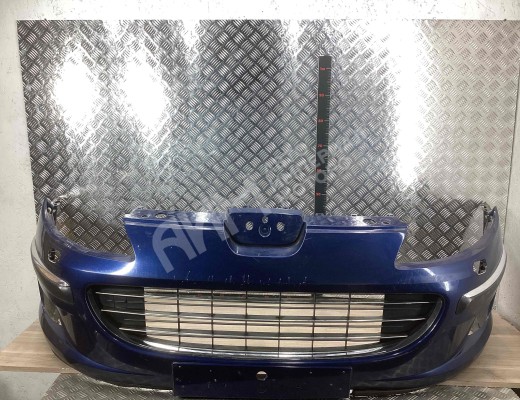 Бампер передний  Peugeot 407 407 2004-2010