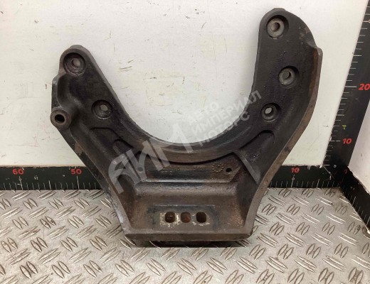 Кронштейн двигателя Renault Magnum E-TECH II 1997-2000  Renault Magnum Magnum E-TECH II 1997-2000