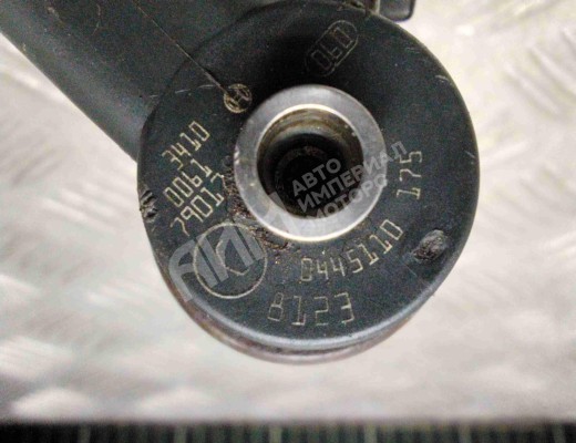 Форсунка Opel Astra H 2004-2007  Opel Astra Astra H 2004-2007
