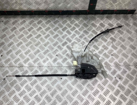 Замок двери задней правой Volkswagen Passat B6 (3C) 2005-2010  Volkswagen Passat Passat B6 (3C) 2005-2010
