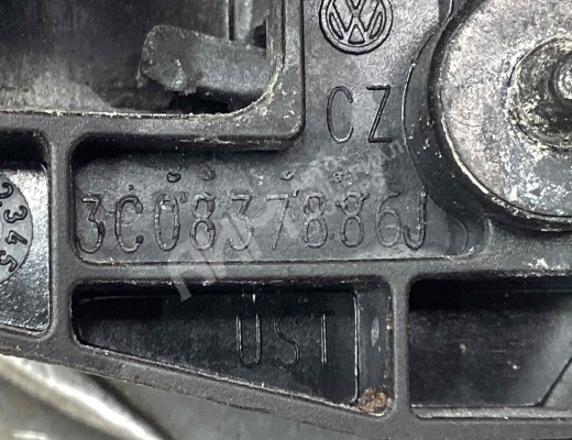 Ручка наружная задняя правая Volkswagen Passat B6 (3C) 2005-2010  Volkswagen Passat Passat B6 (3C) 2005-2010
