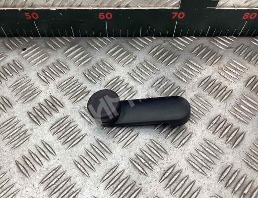 Ручка стеклоподъемника Opel Zafira A 2003-2005 рестайлинг  Opel Zafira Zafira A 2003-2005 рестайлинг