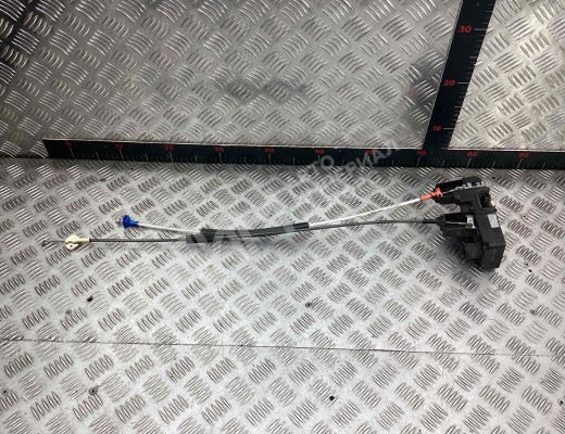 Замок двери задней левой Opel Zafira A 2003-2005 рестайлинг  Opel Zafira Zafira A 2003-2005 рестайлинг