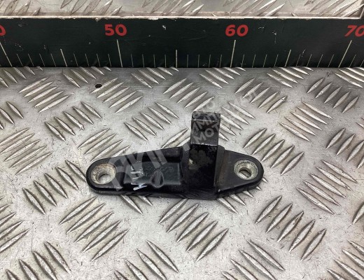 Петля двери передней правой Mercedes A (W169) 2004-2012  Mercedes A A (W169) 2004-2012