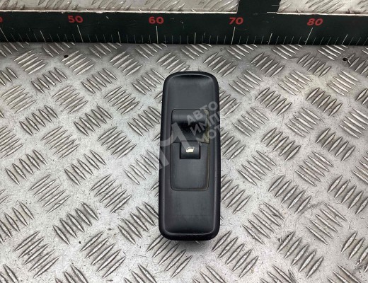 Кнопка стеклоподъемника переднего левого Citroen C8 I 2002-2008  Citroen C8 C8 I 2002-2008