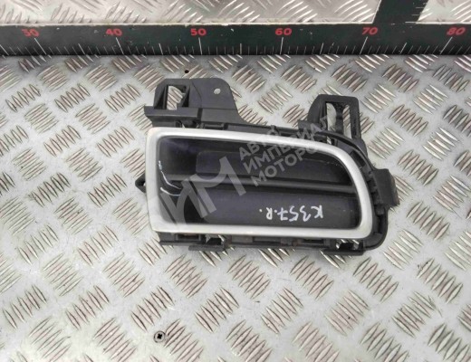 Заглушка (решетка) в бампер передний  Mazda 6 6 I (GG) 2002-2005