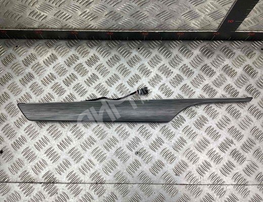 Накладка двери передней левой Geely Tugella (HPBA4) 2022-2024 рестайлинг  Geely Tugella Tugella (HPBA4) 2022-2024 рестайлинг