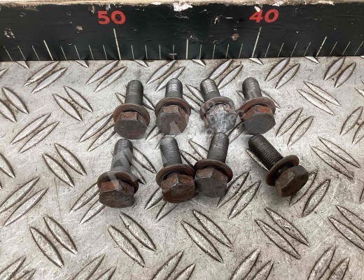 Болт маховика Iveco Eurocargo III 2008-2015  Iveco Eurocargo Eurocargo III 2008-2015