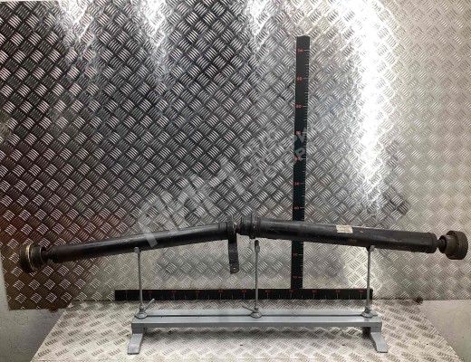 Карданный вал Audi A4 B6 (8EC, 8E5) 2000-2004  Audi A4 A4 B6 (8EC, 8E5) 2000-2004