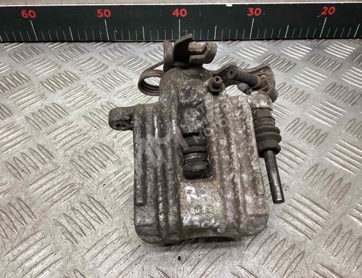 Суппорт задний правый Audi A6 C5 (4B) 1997-2001  Audi A6 A6 C5 (4B) 1997-2001