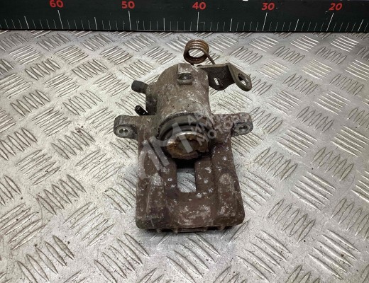 Суппорт задний правый Audi A3 I (8L) 2000-2003 рестайлинг  Audi A3 A3 I (8L) 2000-2003 рестайлинг