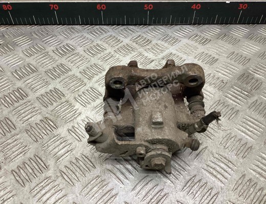 Суппорт задний правый Audi A3 I (8L) 1996-2000  Audi A3 A3 I (8L) 1996-2000