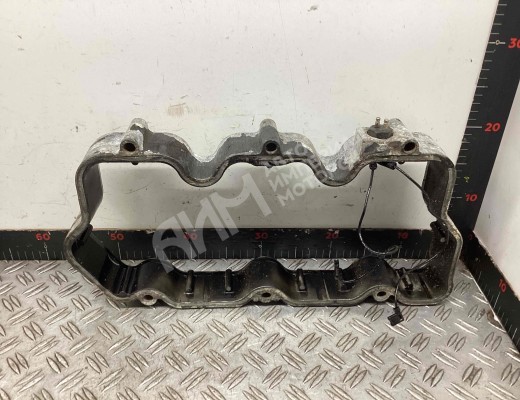 Проставка клапанной крышки Renault Magnum E-TECH II 1997-2000  Renault Magnum Magnum E-TECH II 1997-2000
