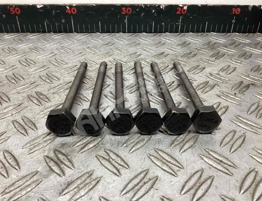 Болт двигателя Renault Magnum E-TECH II 1997-2000  Renault Magnum Magnum E-TECH II 1997-2000