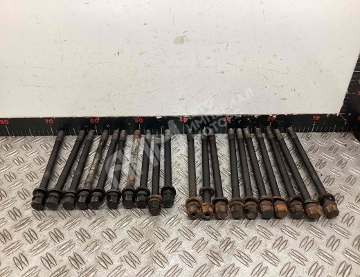 Болт двигателя Renault Magnum E-TECH II 1997-2000  Renault Magnum Magnum E-TECH II 1997-2000