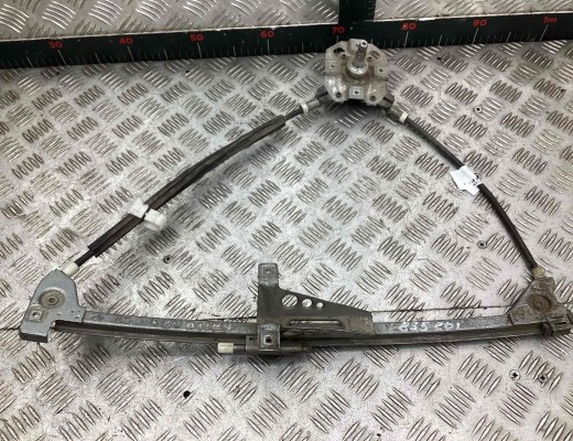 Стеклоподъемник передний левый Audi 80 B3 (89) 1986-1991  Audi 80 80 B3 (89) 1986-1991