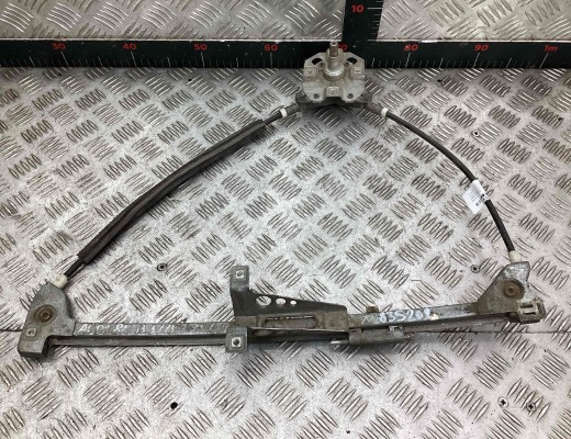 Стеклоподъемник передний левый Audi 80 B3 (89) 1986-1991  Audi 80 80 B3 (89) 1986-1991