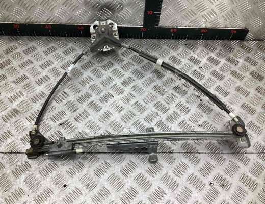 Стеклоподъемник передний левый Audi 80 B3 (89) 1986-1991  Audi 80 80 B3 (89) 1986-1991